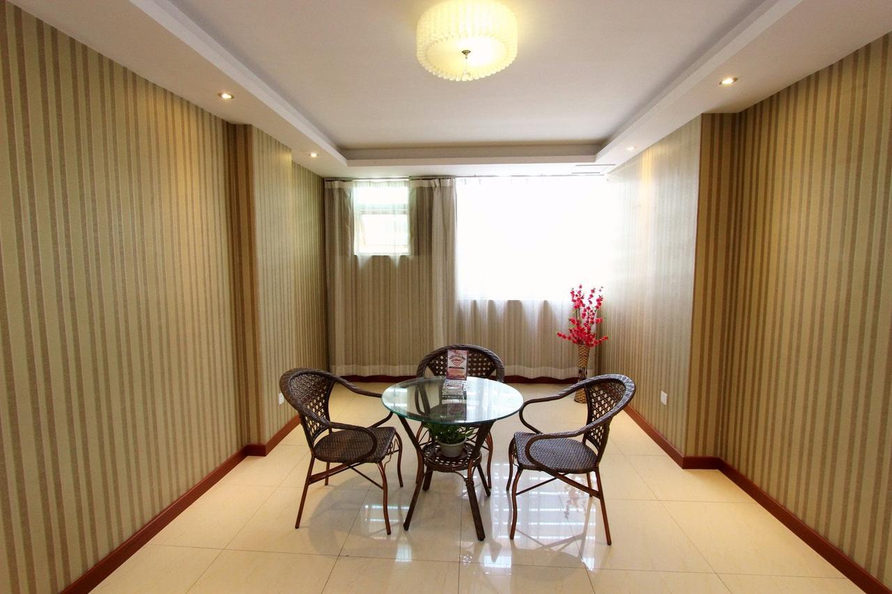 Shenzhen Civil Aviation Hotel Екстер'єр фото
