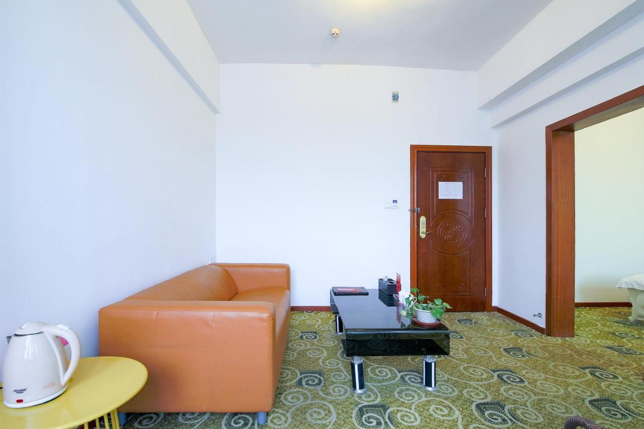 Shenzhen Civil Aviation Hotel Екстер'єр фото